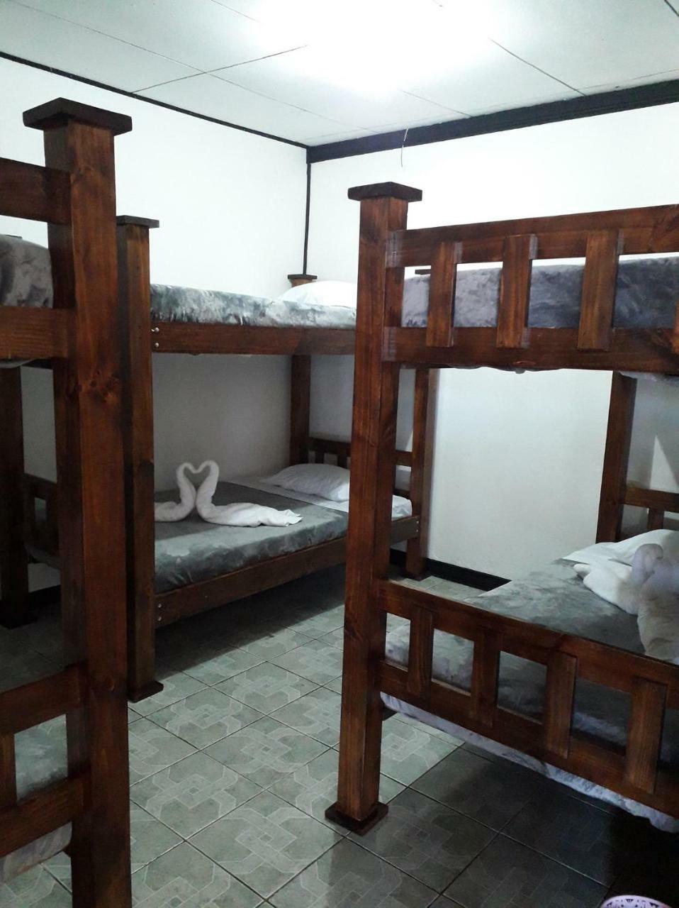 Hostel California Monteverde Екстериор снимка