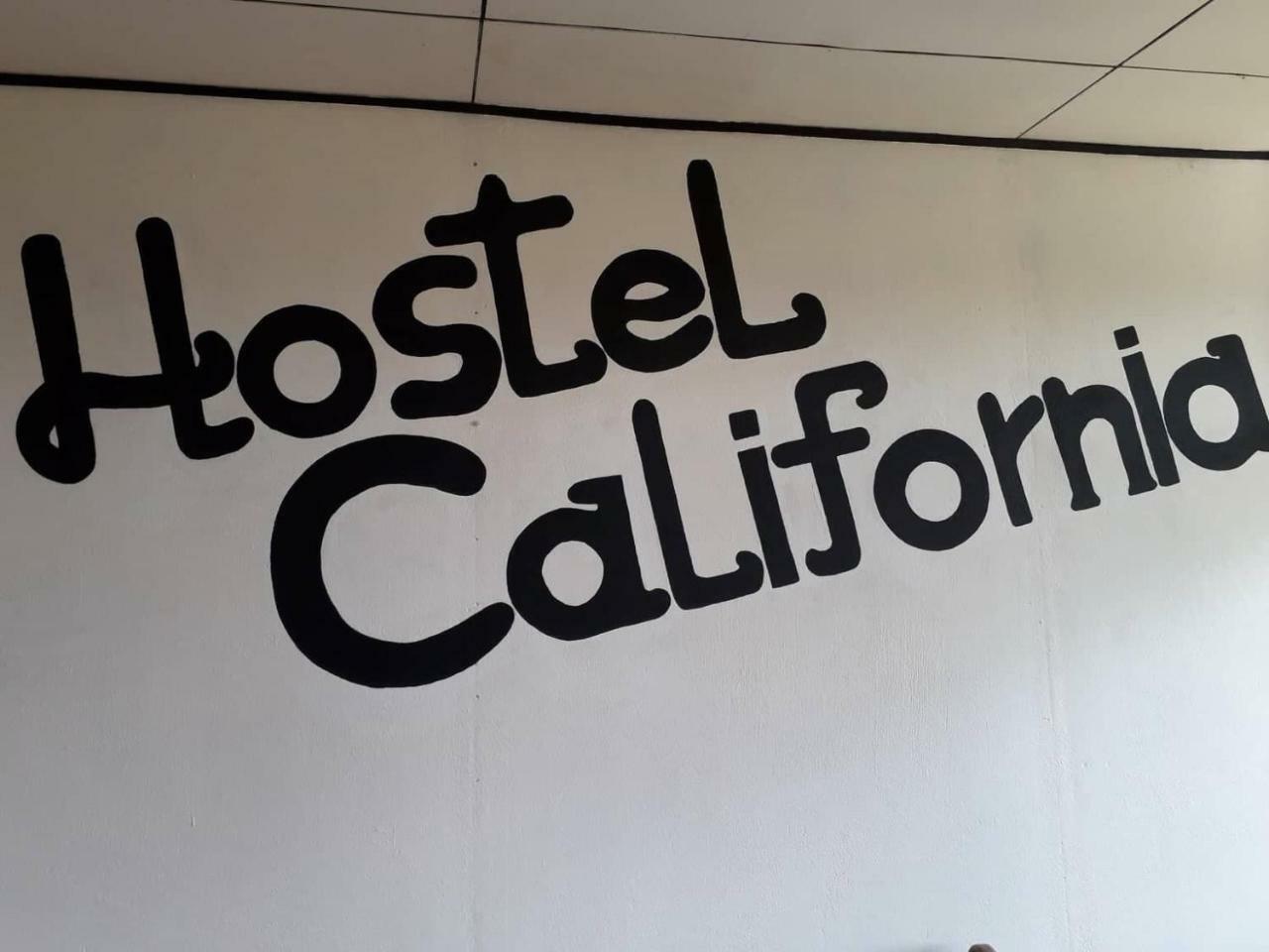 Hostel California Monteverde Екстериор снимка